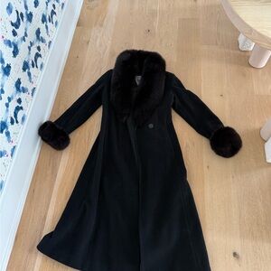 Marion Roberts Elegant Black Mink-Trimmed Wool Women's Coat